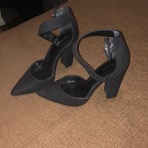 Forever 21 Suede heels